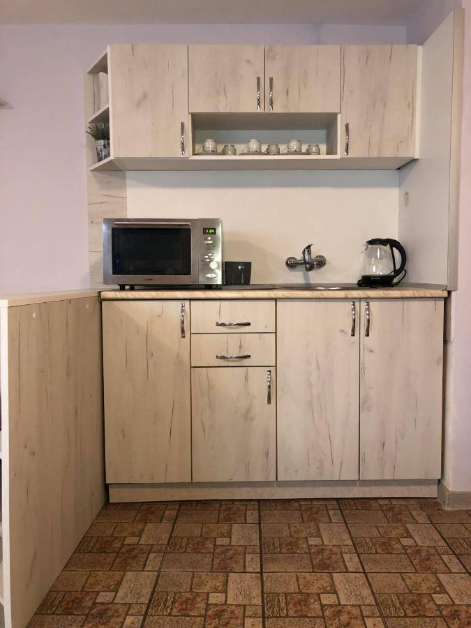 Comfy Studio Apartment By The Flower Market فارنا المظهر الخارجي الصورة